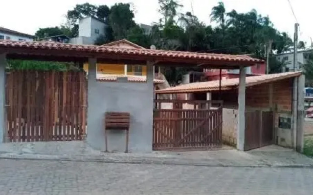 Casa em Ilhabela - Chalé I Canário