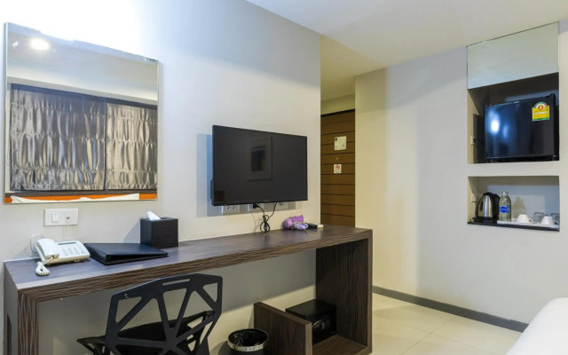 Cubic Pratunam