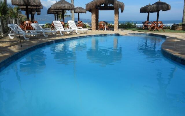 Barequeçaba Praia Hotel