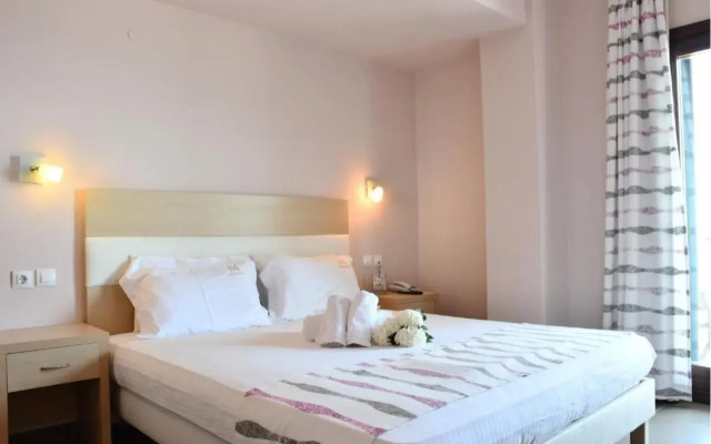 Manthos Blue Hotel