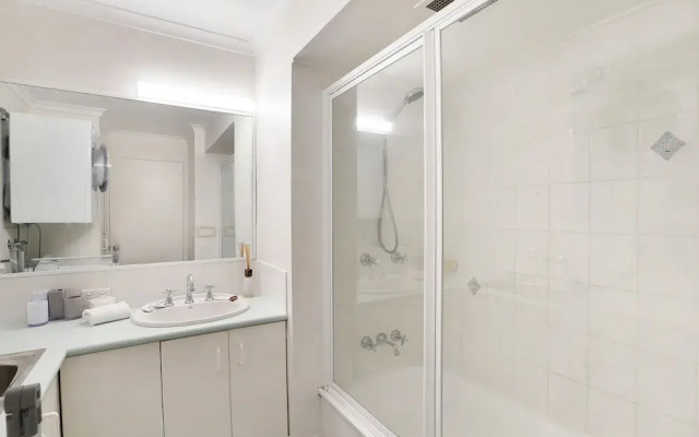 MAINSAIL8 - Mooloolaba Beach