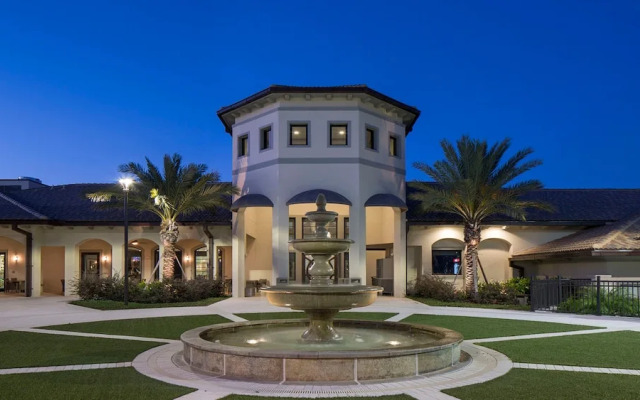 Opulent Retreat With Pool & Fast Wifi Near Disney