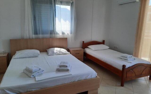 Tasos Rooms