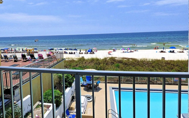 Pet Friendly Gulf Views On the Beach Steps Away 2nd Floor Private Deck