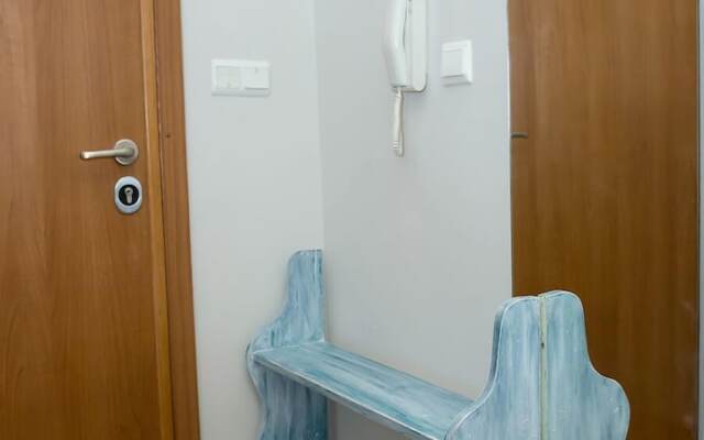 FM Luxury 1-BDR Apartment - Into the Woods
