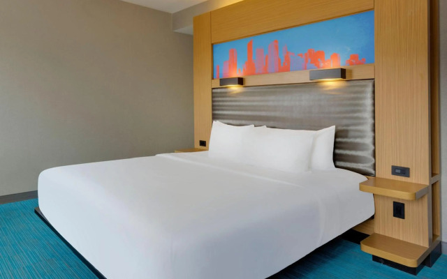 Aloft Milwaukee Downtown
