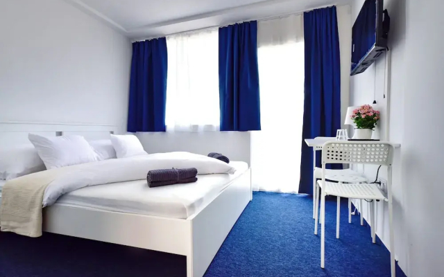 Zama Hotel