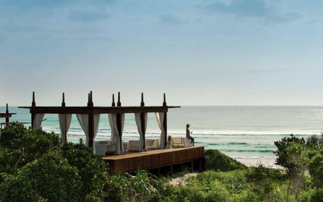 White Pearl Resorts
