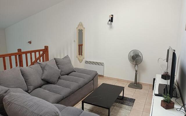 A proximité du Parc SPIROU Spacieux duplex de 130 m2