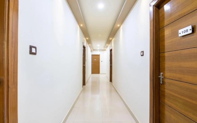 OYO 12761 High Street