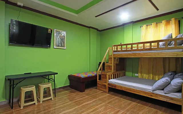 Loboc Airbnb Traveller's Inn