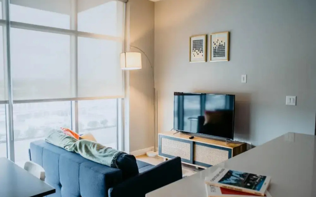Nashville Sophisticated 1BD 1BA Apartment