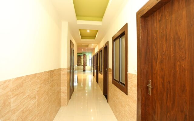 Oyo 9576 Global Inn