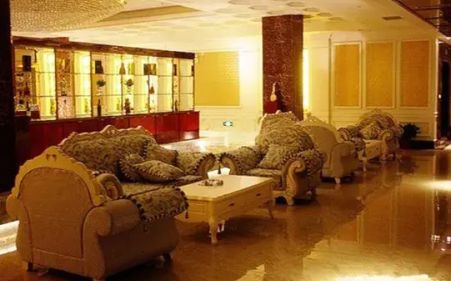 Haiwang Hongya Hot Spring Hotel