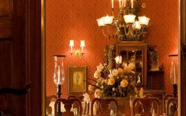 Ivy Lodge Bed & Breakfast