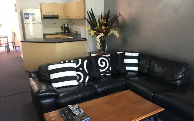 Bella Mare Beachside Apartments