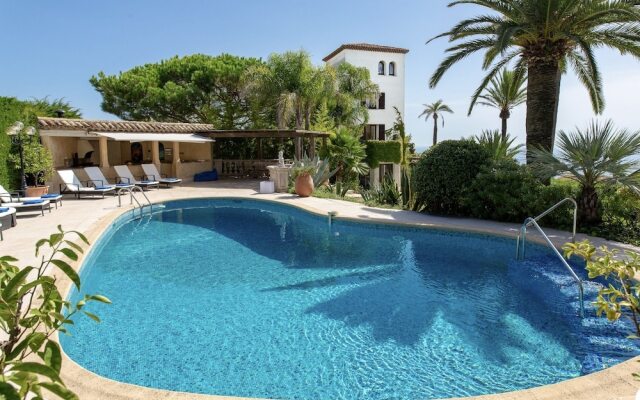 Villa Le Castel Rose