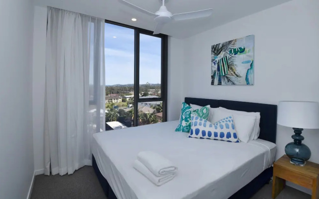 X Kirra Apartments