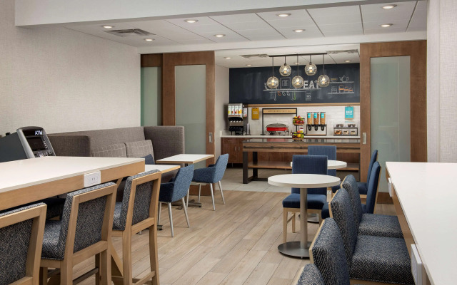 Hampton Inn Warroad, MN