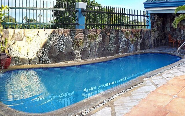 Amax Guest House