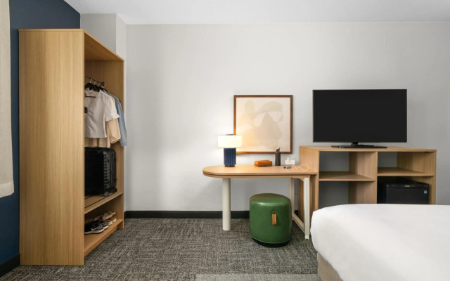 Spark by Hilton Rochester University Area