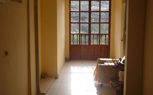 Big Vacation Hostel