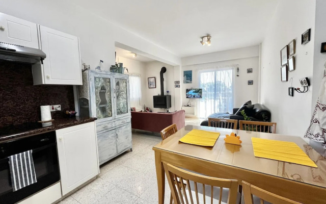 155 PRV - Stay Pervolia Maisonette