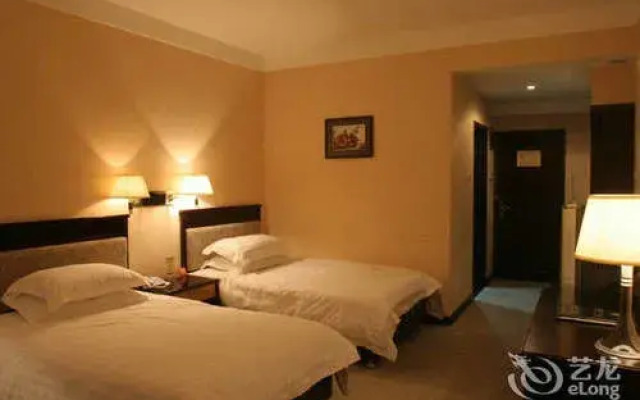 Wuhan Ruian Hotel on Xiongchu Road