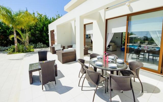 Oceanview Villa 069