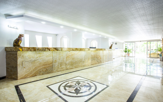 Orange Park Hotel (Ex. Delfin)