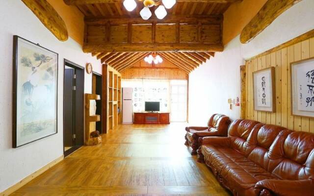 Damyang Songjukheon Pension