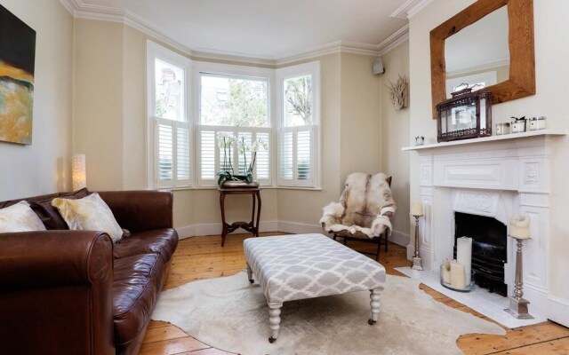 Veeve - Fulham Garden