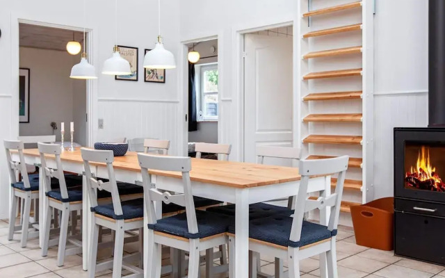 12 Person Holiday Home in Vaeggerlose-by Traum