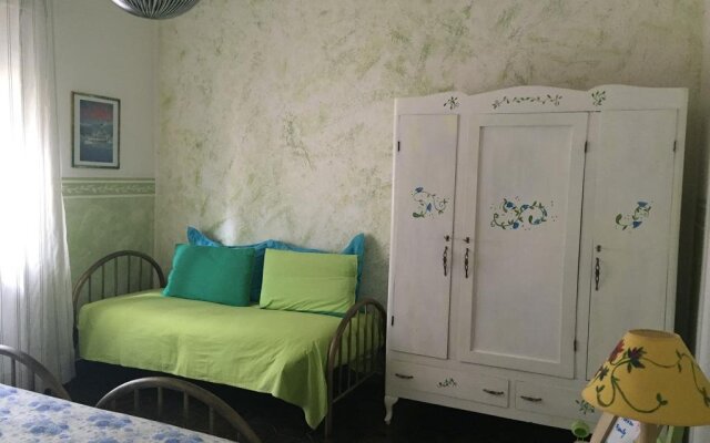 B&B Caslett