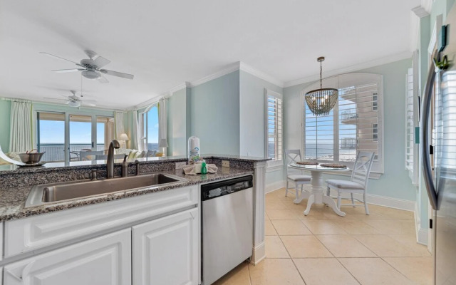 Beach Colony West 8D