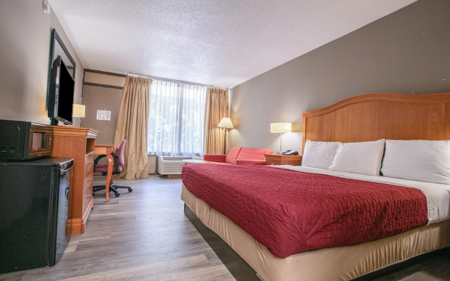 OYO Hotel Greensboro East I 40