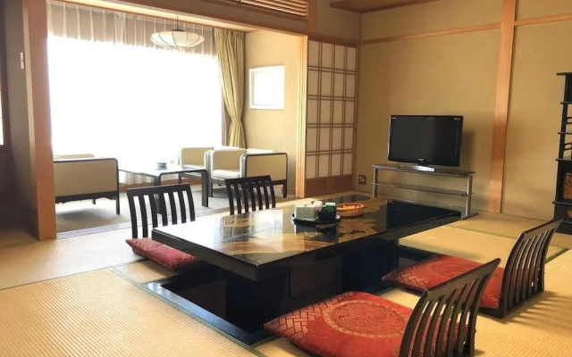 Atami Kinjokan