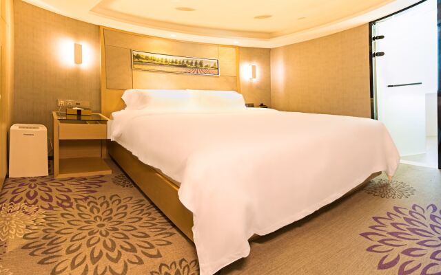 Lavande Hotel Qingdao Wusi Plaza Branch