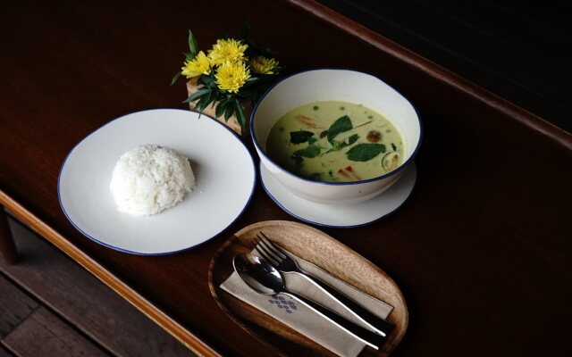 CHANN Bangkok-Noi