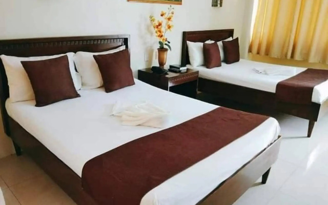 Splash Oasis Resort Hotel