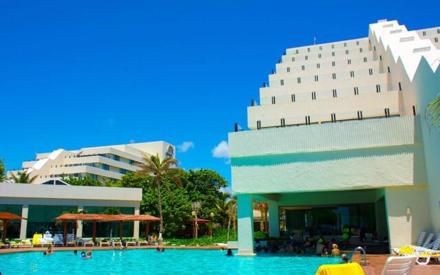 Condo in Ocean Front Hotel resort