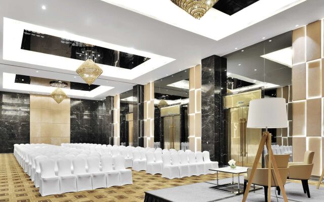 Renaissance Lucknow Hotel