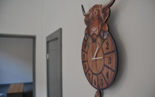 The Moo House - 2 Bedrooms Apartment - Stayseekers