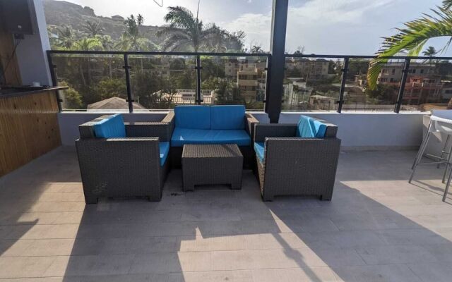 Skylight Suites Restaurant Bar