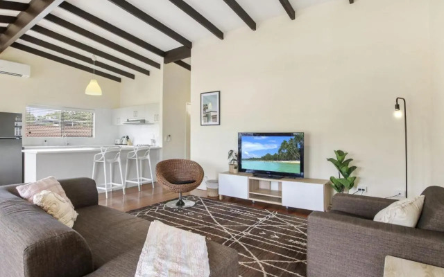 William St 1 70 Moffat Beach