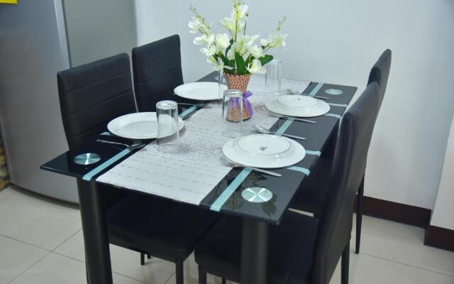 Furnished House in Calapan City Subdivision near ROBINSON/XENTRO Mall