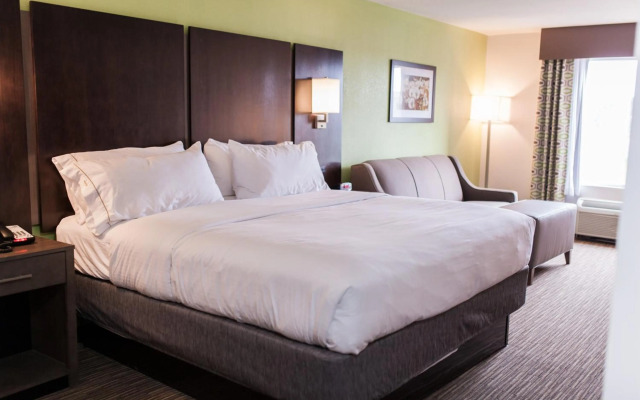 Courtyard by Marriott New Orleans Metairie