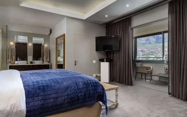 Art Apartment III in Cape Town