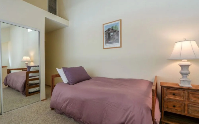 Snowcreek #880 3 Bedroom Condo by RedAwning