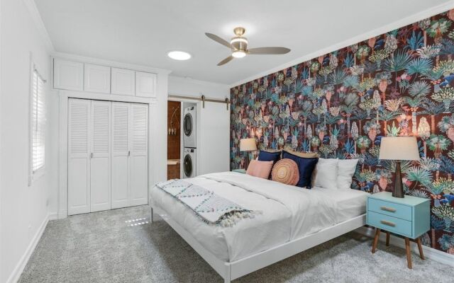 Petite Private Bungalow